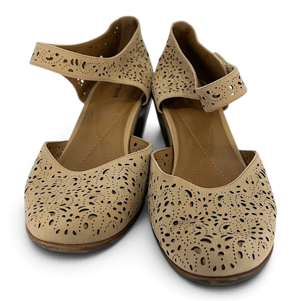 Easy Spirit Cindie Women’s 9.5 Wide Natural Leather Mary Jane Pumps